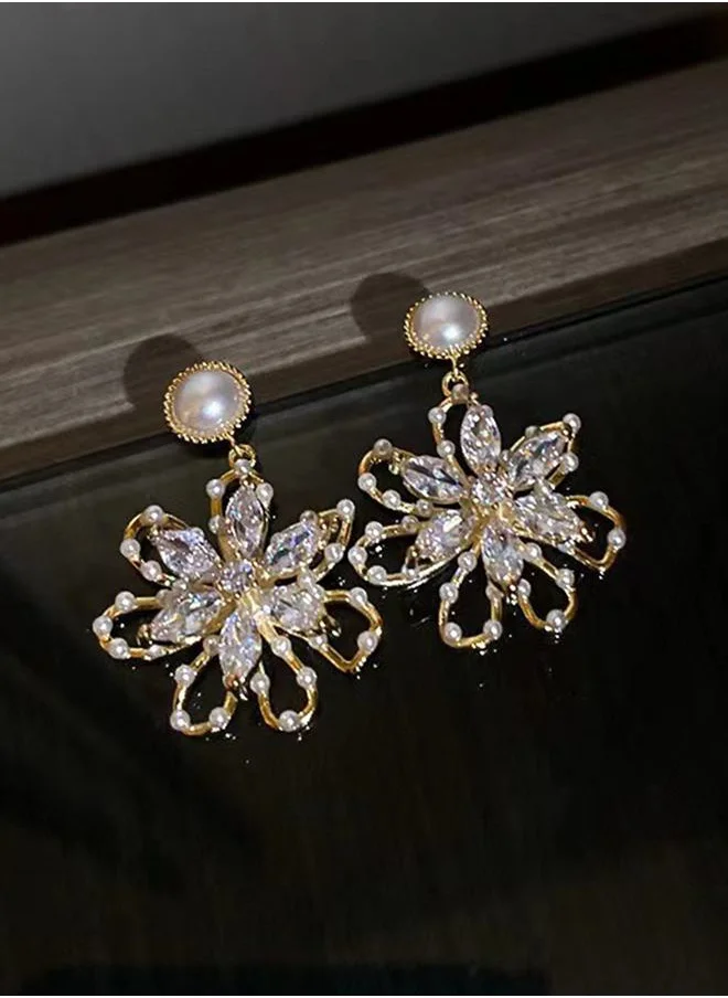 Styli Pearl Rhinestone Dangle Earrings