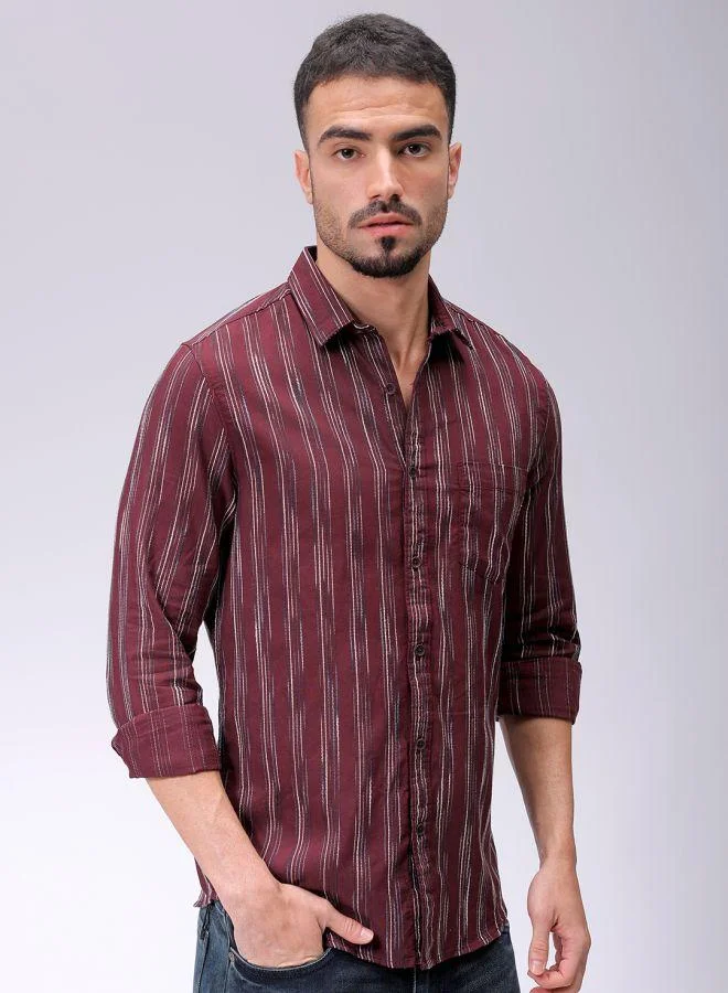 The Indian Garage Co Men Slim Fit Striped Full Sleeves Cutaway Collar Casual Shirt