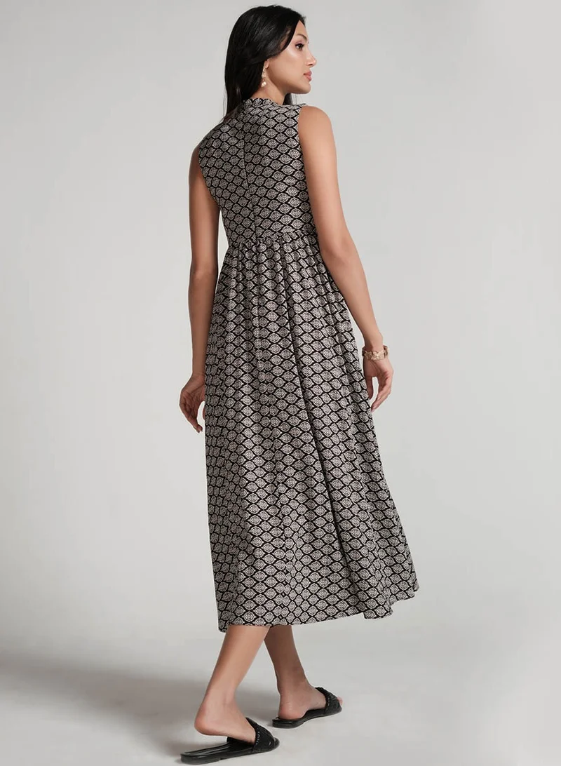 Zigzag Printed High-Neck Dress