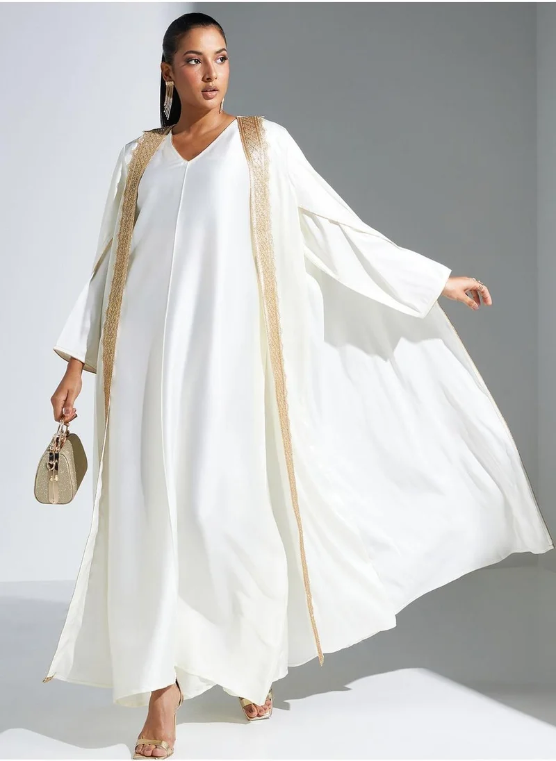 MAISON ARABELLE Cape Sleeve Lace Detail Abaya