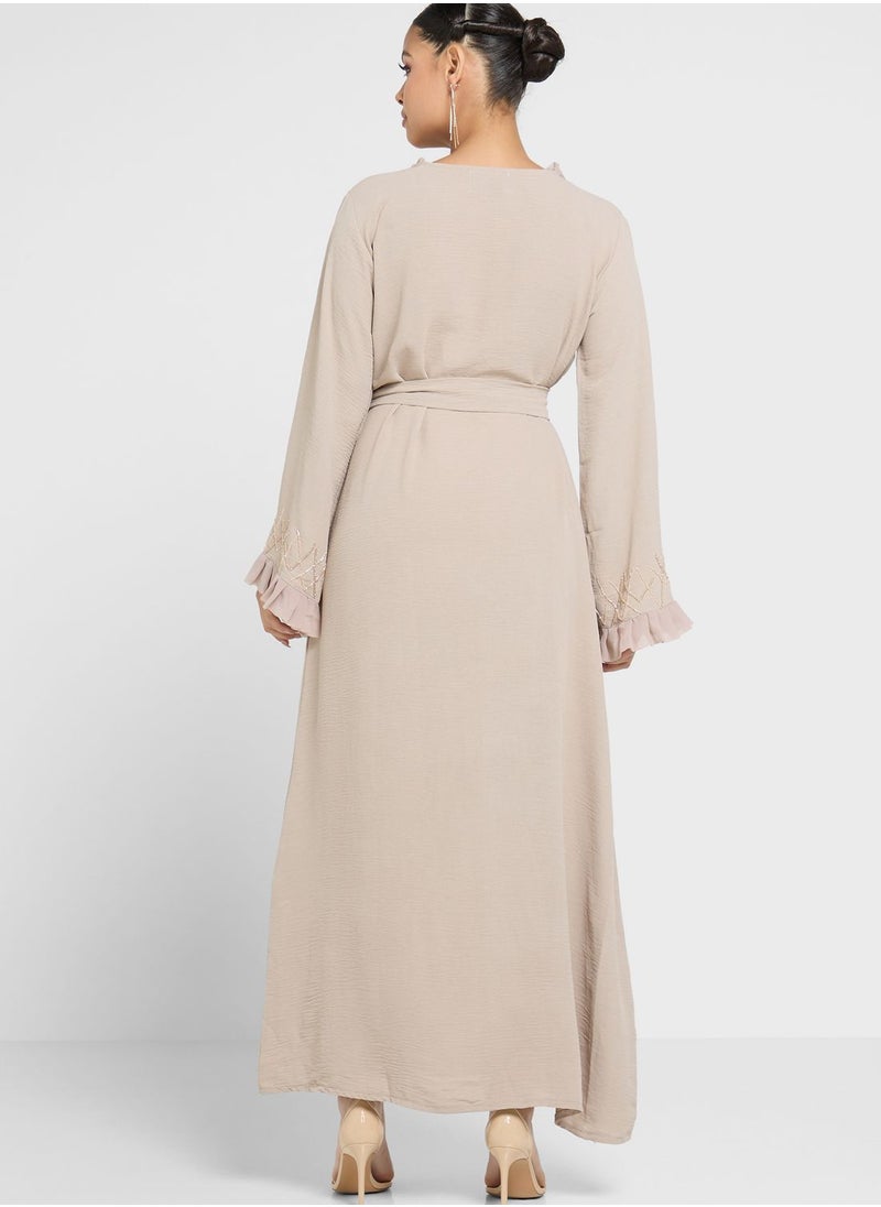 hayas closet - Pleat Detail Embellished Jalabiya - Image 1