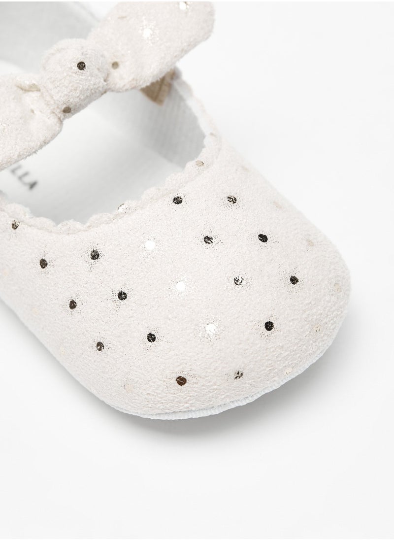 Girls Embellished Booties With Bow Detail And Elasticized Strap By Shoexpress