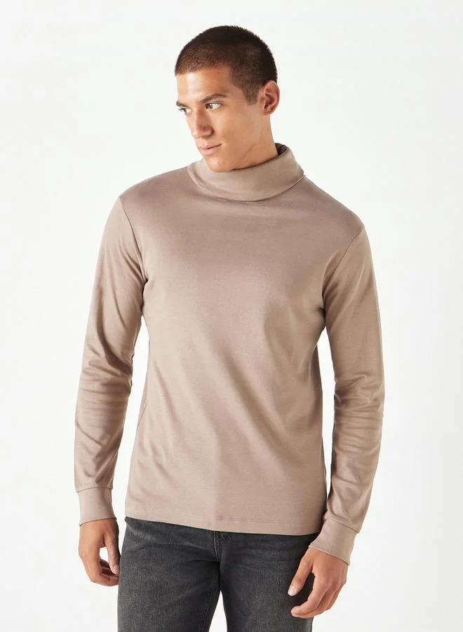 Solid Turtle Neck T-shirt with Long Sleeves
