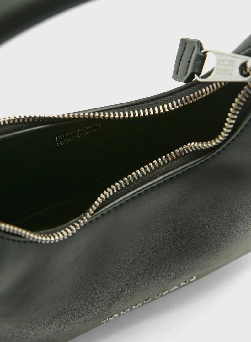 TOMMY JEANS Essential Top Handle  Zip Around Bag