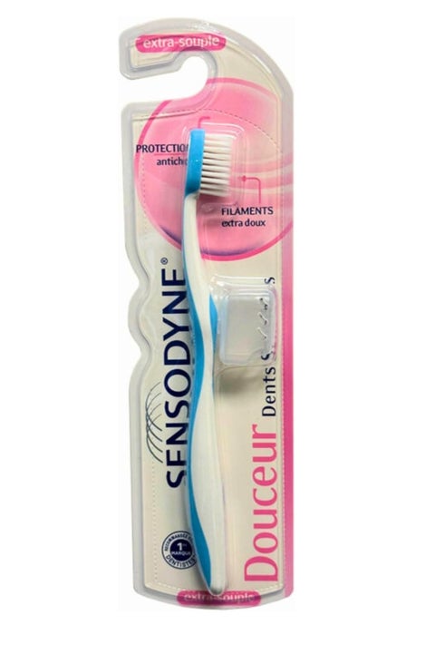 فرشاة اسنان ناعمة تنظيف عميق الوان متعددة