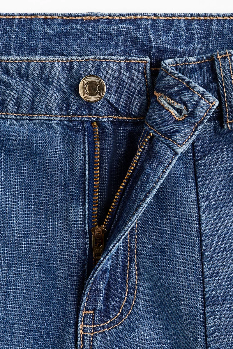 اتش اند ام بنطلون جينز واسع بقصّة خصر عالية