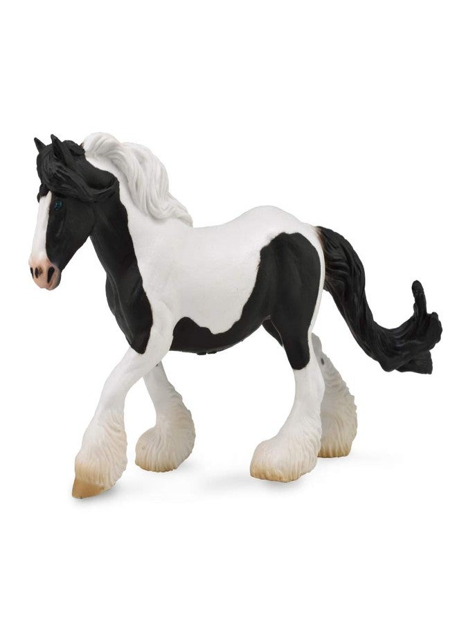 Collecta Black and White Piebald Gypsy Mare Vinyl Toy Animal Figure Black & White, 7.3"L x 4.3"H - Image 1