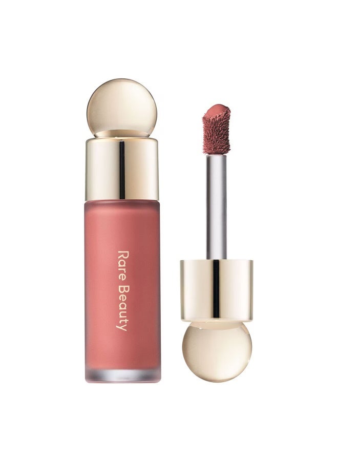 رير بيوتي من سيلينا غوميز سوفت بنش بلاش سائل – وورث (روز طبيعي) | تركيبة خفيفة وثابتة وقابلة للتدرج لإشراقة طبيعية ومتألقة - Image 1