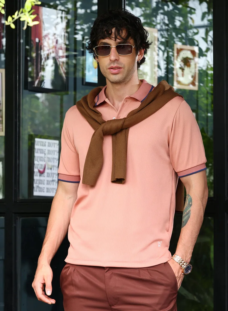 Campus Sutra Men's Peach Orange Contrast-Lined Ribbed Polo T-Shirt