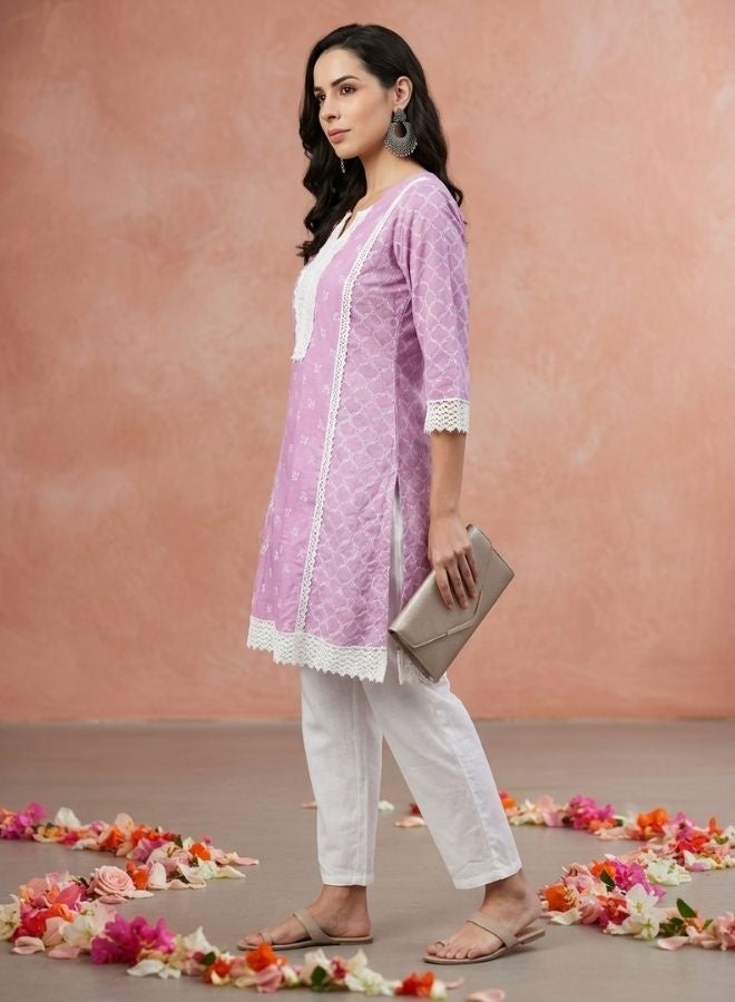 Yuris Women Pink  White Printed Panelled Thread Work Pure Cotton Kurta with Trousers - Image 3