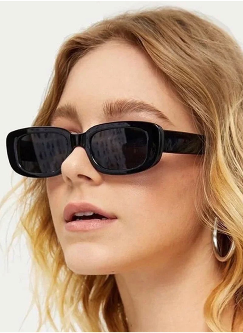 JewelryEveryday - Elegant And Modern Unisex Black Sunglasses - Image 1
