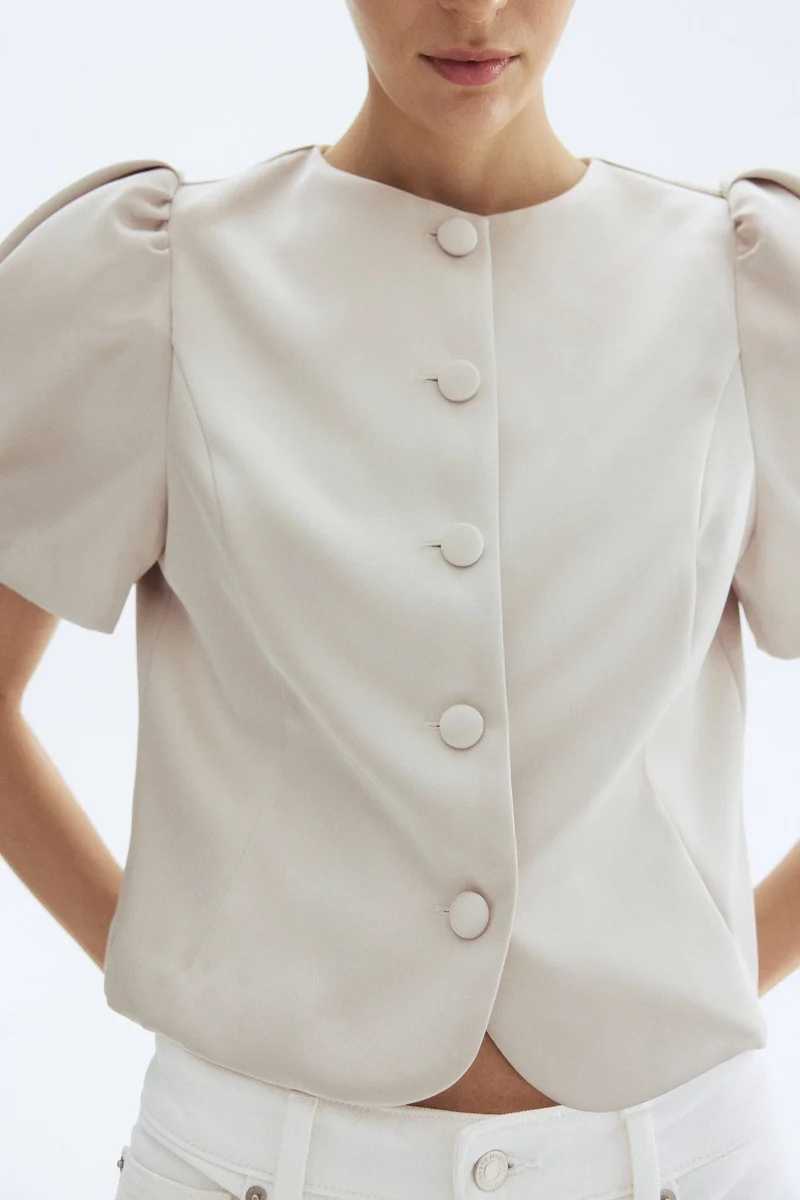 H&M Puff-sleeved blouse