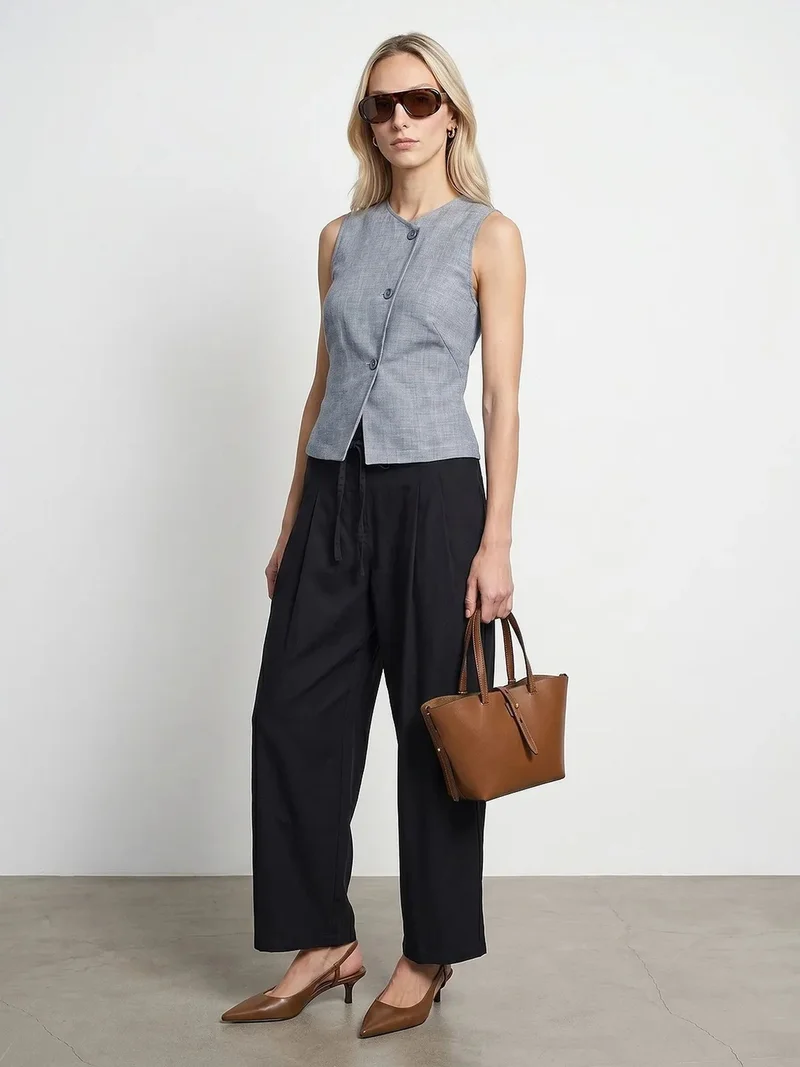 Dilvin DILVIN Fitted Woven Waistcoat With Button Front