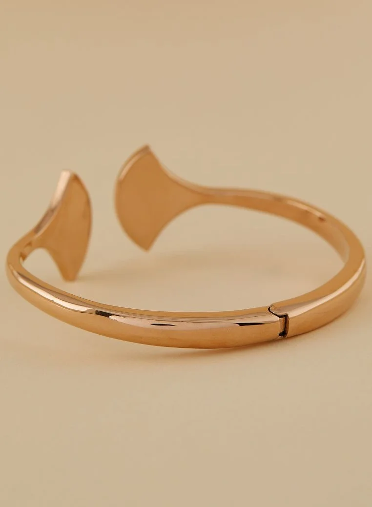 CERRUTI 1881 Rose Gold Ladies Bangle Chic and Stylish Accessory for Women