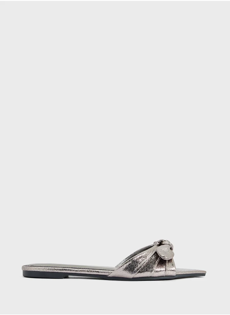 Ginger Pointed Flat Sandal With Bow
