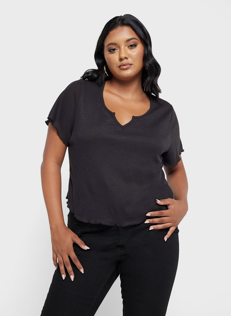 Ginger Plus V Notch Textured Cropped T-Shirt - Image 1