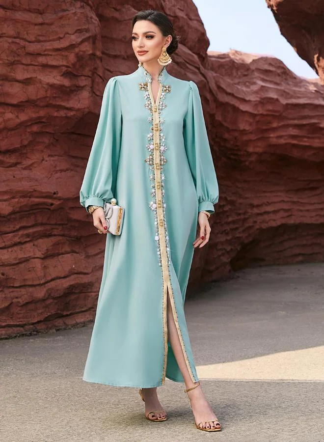 تايك تو جلابية مزينة بالفصوص وحواف ذهبية