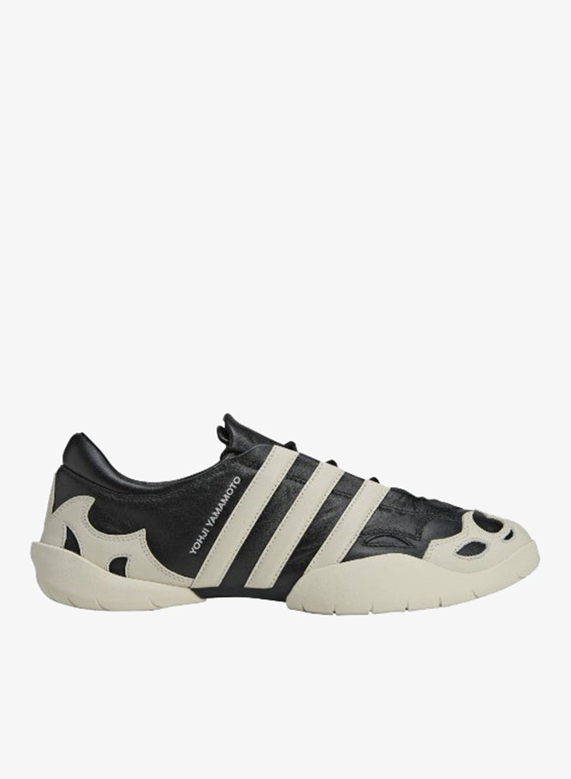 Adidas Y-3 Regu 2002 Shoes - Image 2