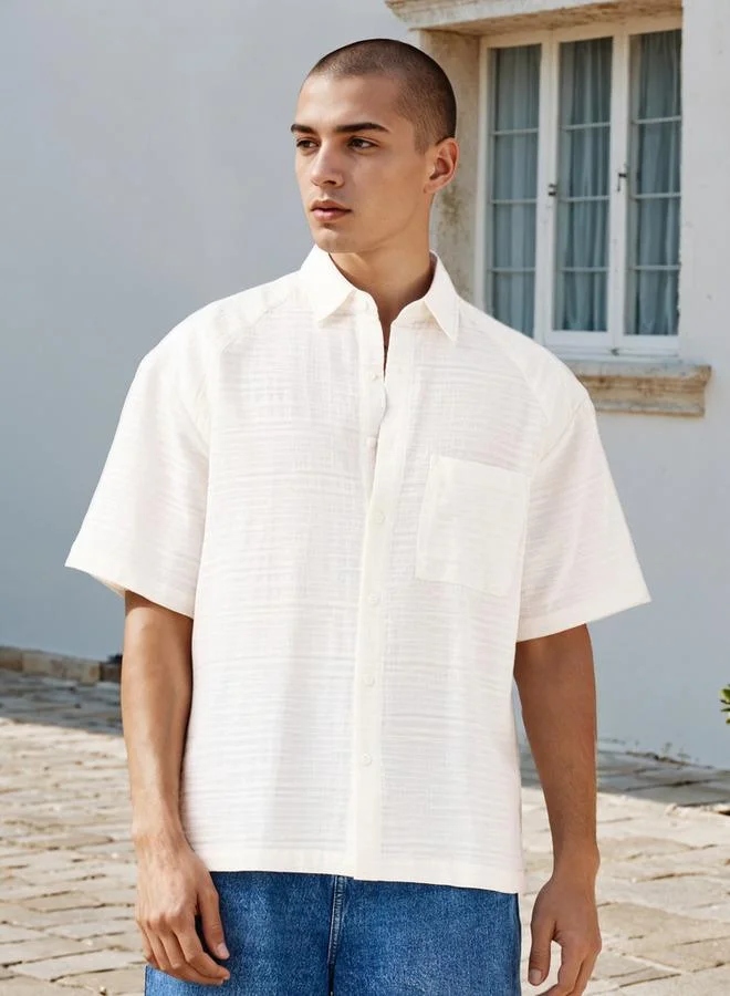 لي كوبر قميص منتجع لي كوبر بقصة عادية بنسيج بارز وياقة