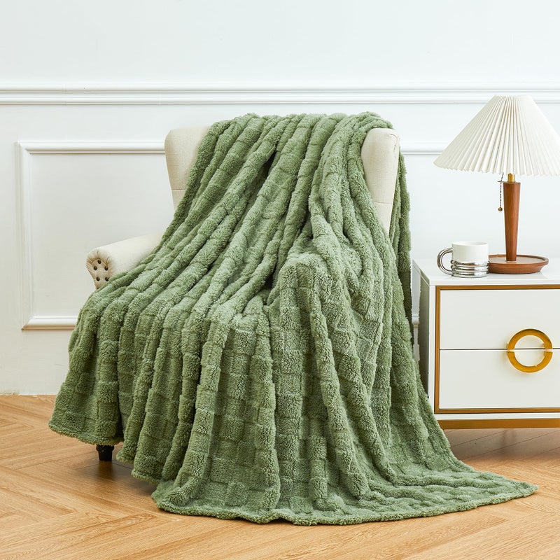 Aganear Fleece رمي بطانية - دافئ ناعم خفيف الوزن غامض رمي بطانية للنساء بطانيات رمي ​​المحمولة للأريكة دافئة الحاضر لعيد الميلاد (50 "" x70 "" الحكيم الأخضر) - Image 2