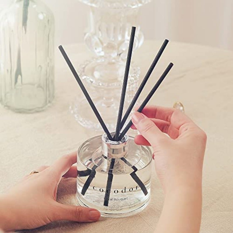 معطر هوائي بكودور توقيع ريد ديزفلور أبريل بريز 6.7 أوقية (200مل) عبوة مكونة من قطعتين مجموعة معطر هوائي أعواد معطر زيت معطر أعواد ديكور المنزل ديكور المكتب عطر وهدايا - Image 4