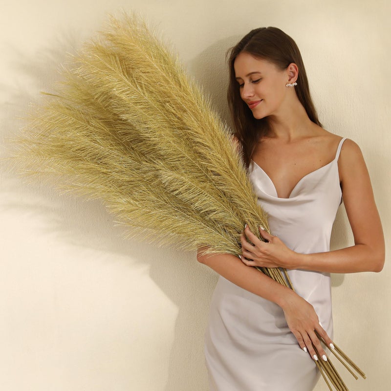 Wertuirk Gold Pampas Grass Decor  45Inch Set of 8  Faux Tall Pampas Grass Soft and Fluffy  Perfect for Wedding Centerpieces Great Gatsby Party Decorations and Glam Room Decor