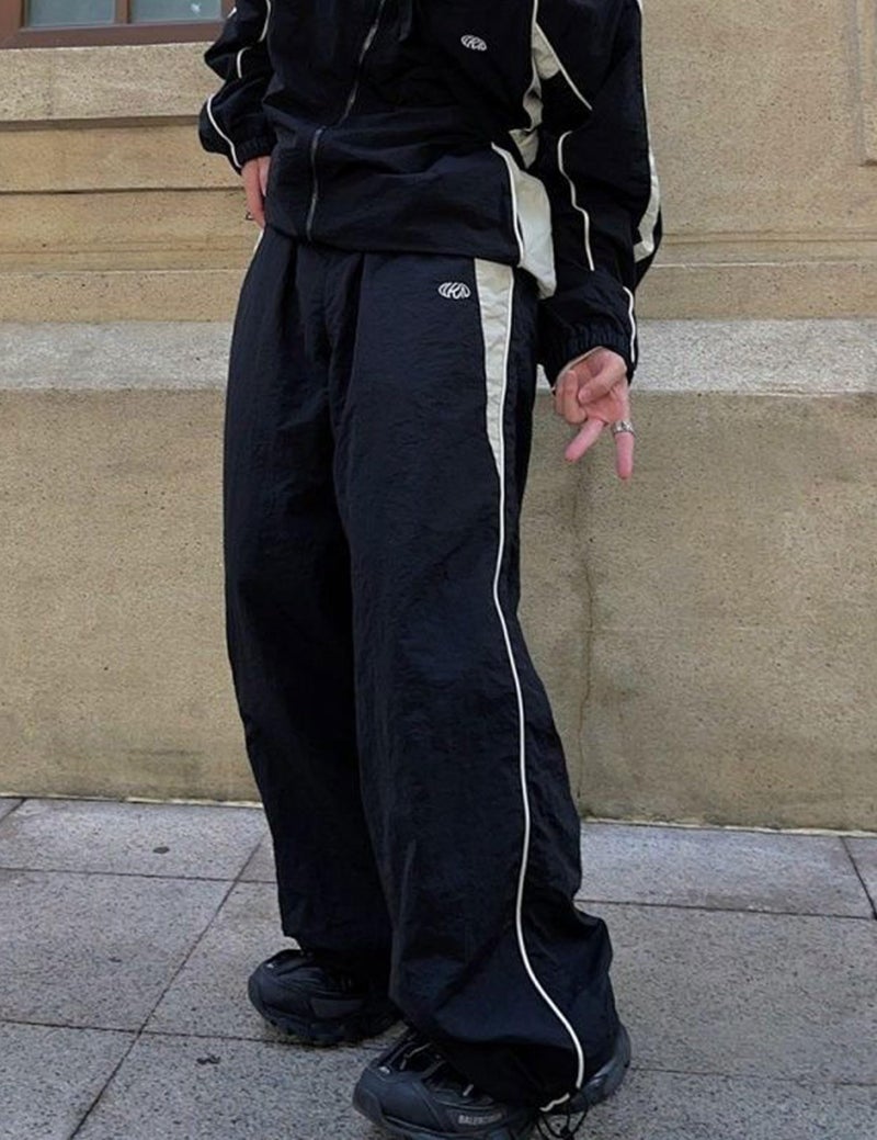 FCOOLYEET Mens Straight Leg Sweatpants Y2k Baggy Sweats Cool Parachute Pants Joggers Drawstring Track Pants for Men Black - Image 2
