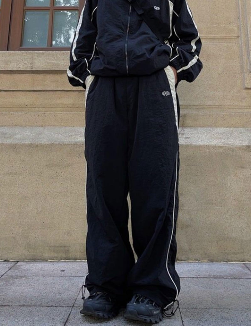 FCOOLYEET Mens Straight Leg Sweatpants Y2k Baggy Sweats Cool Parachute Pants Joggers Drawstring Track Pants for Men Black - Image 3