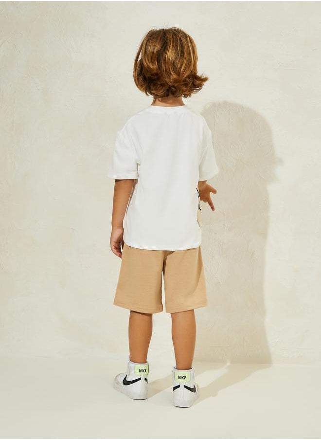 Bear Graphic Print T-Shirt & Shorts Set - pzsku/Z3D3BA25BE143322B8259Z/45/_/1720357307/59066ba7-805f-4445-b9ee-0a7796e7f6bd