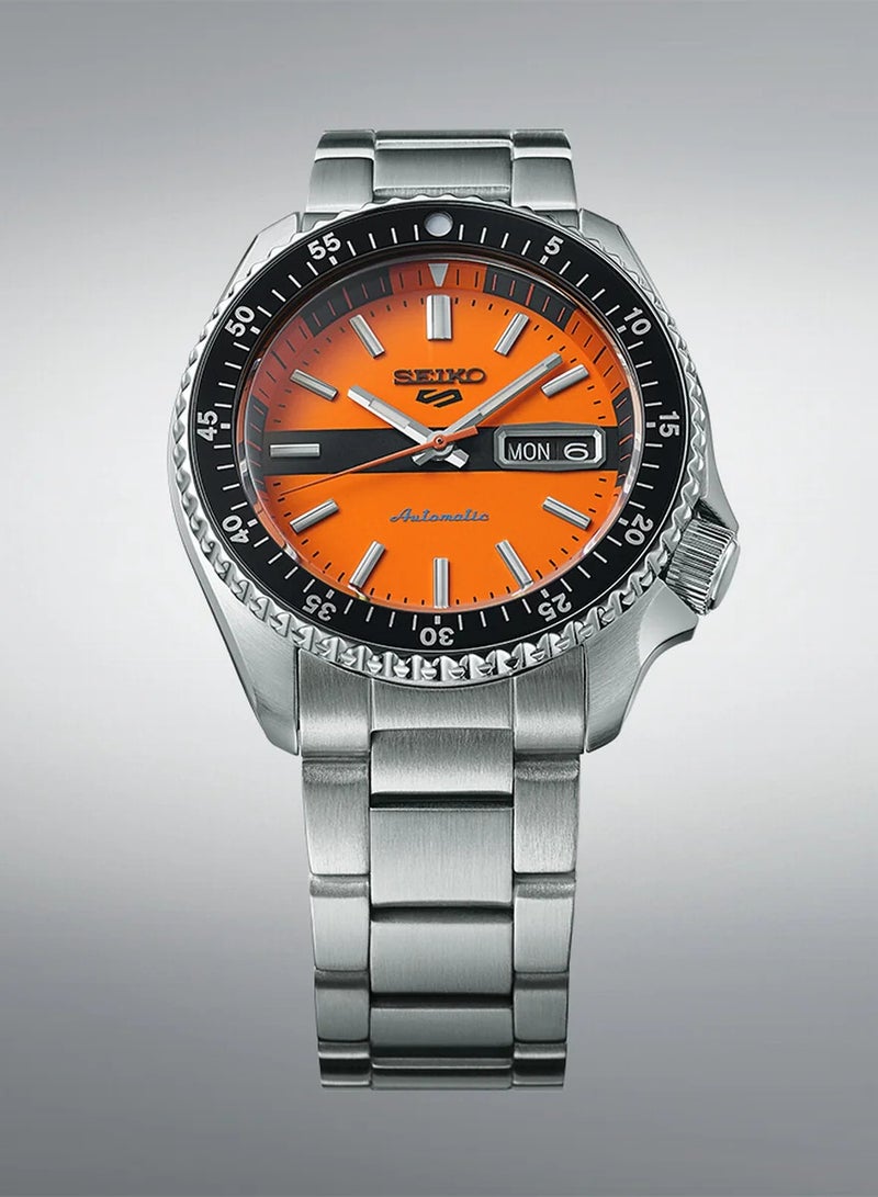 Seiko سايكو 5 سبورت أوتوماتيكي ساعة يد للرجال بقرص برتقالي - SRPK11K1 - Image 2