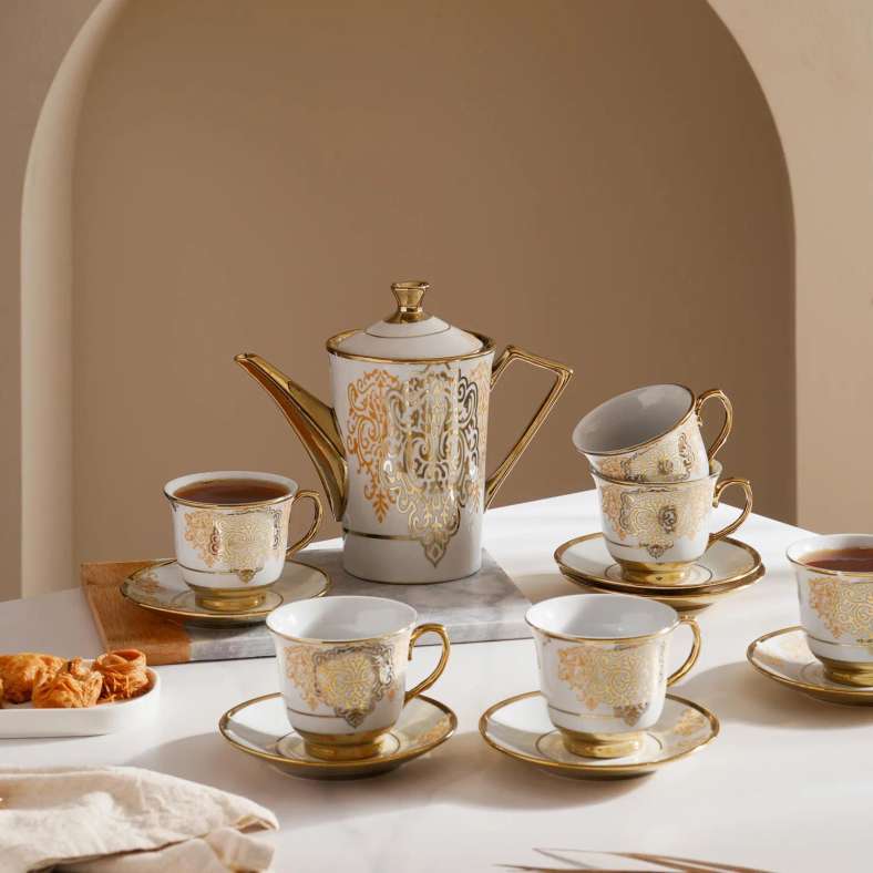 Pan Home طقم شاي ماكينا 13 قطعة - أبيض وذهبي - Image 1