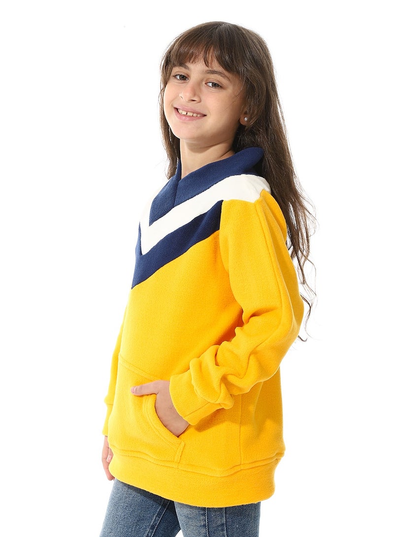 Caesar Velvet Cotton Girls Sweatshirt - Image 3