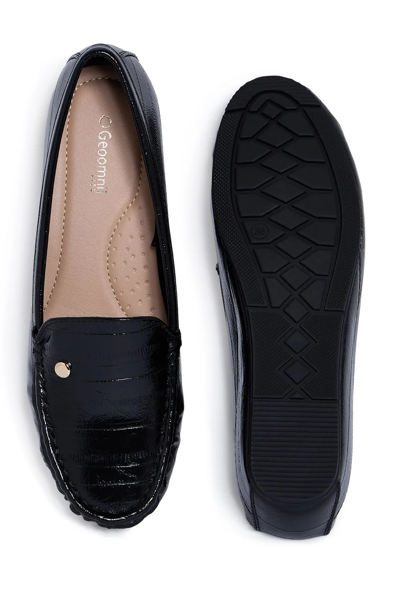 Geoomnii BLACK Geoomnii Closed Flat Shoes for Women – Comfortable Slip-On Ballet Flats for Office, Daily Wear & Casual Use for Women | Best Price UAE