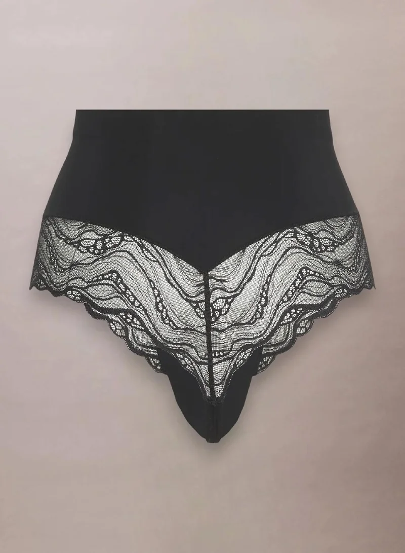 Shapewear Thong - Sensual Stretch Lace