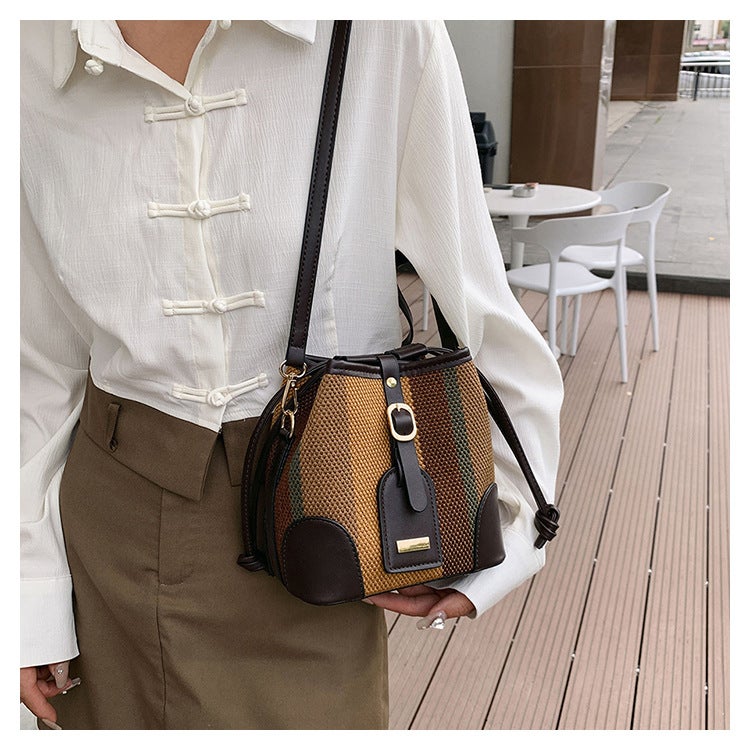 Striped Contrast Color Handheld Bucket Bag For Women 2023 Autumn New Korean Fashionable Single Shoulder Crossbody Bag - Image 1
