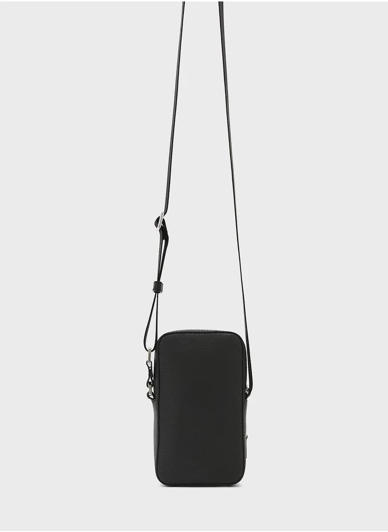 TOMMY HILFIGER Narrow Strap Messenger Bag