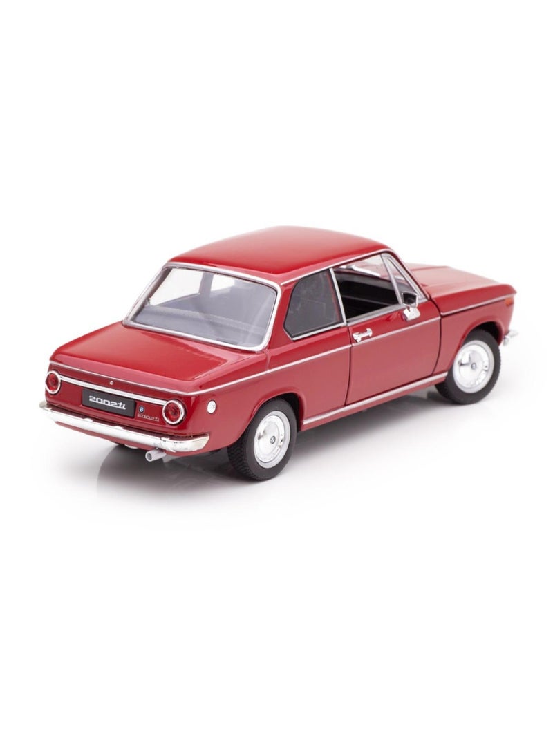 Welly Classic BMW 2002 Ti 1968 Die-Cast Model Car 1:24 Scale – Red - Image 2