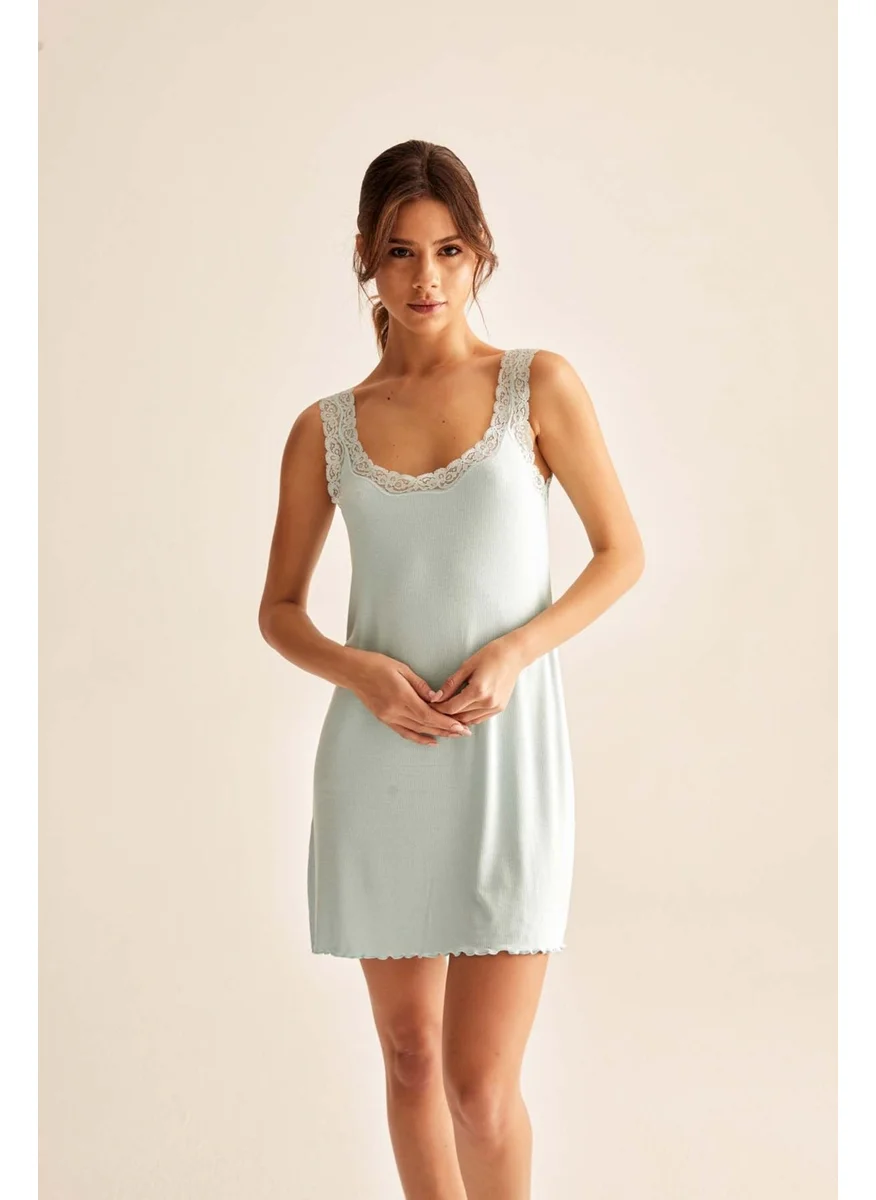 Hays Women's Lace Detail Nightgown