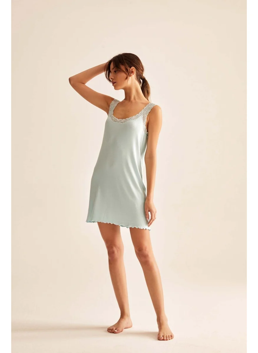 Hays Women's Lace Detail Nightgown