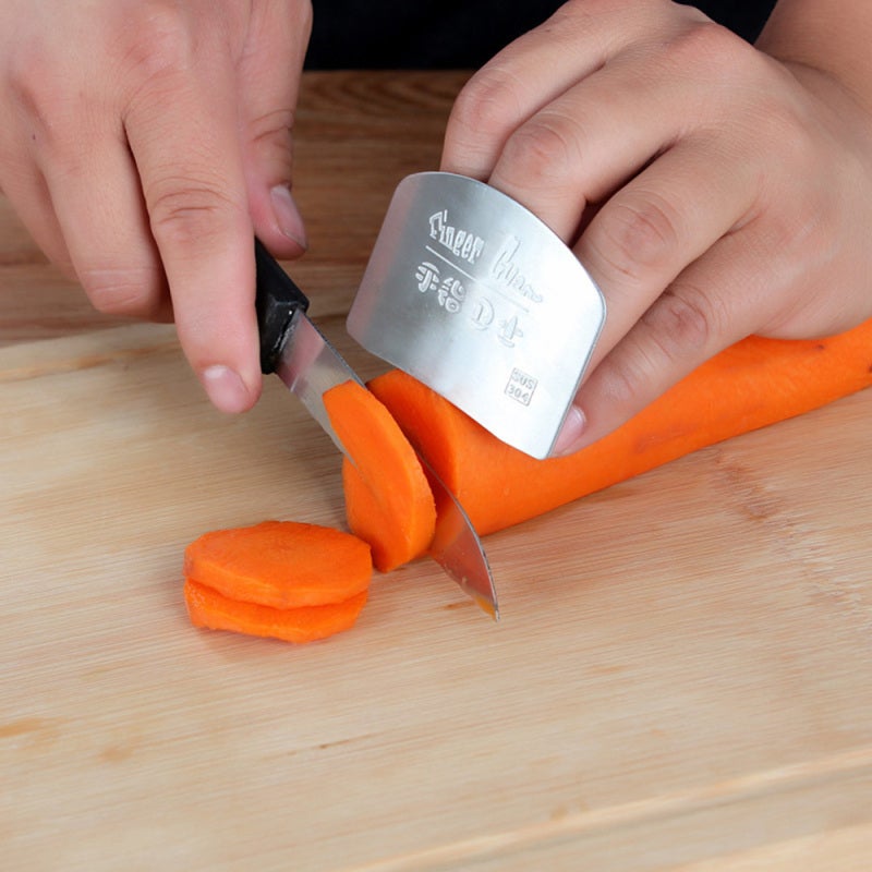 1 PC 304 Stainless Steel Finger Protector Hand Slicing Cutting Guard Shield Safe Kitchen Cooking Tool Gift Gadget - Image 1