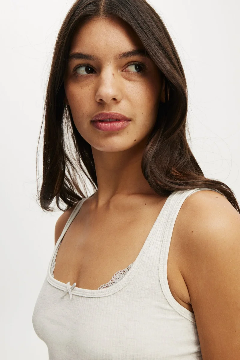 Body RIB LACE RUCHED TANK