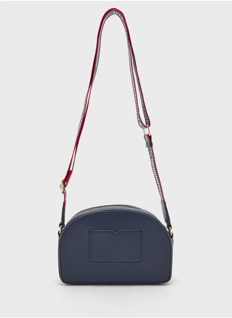 تومي هيلفيغر TH FRESH CAMERA BAG CORP