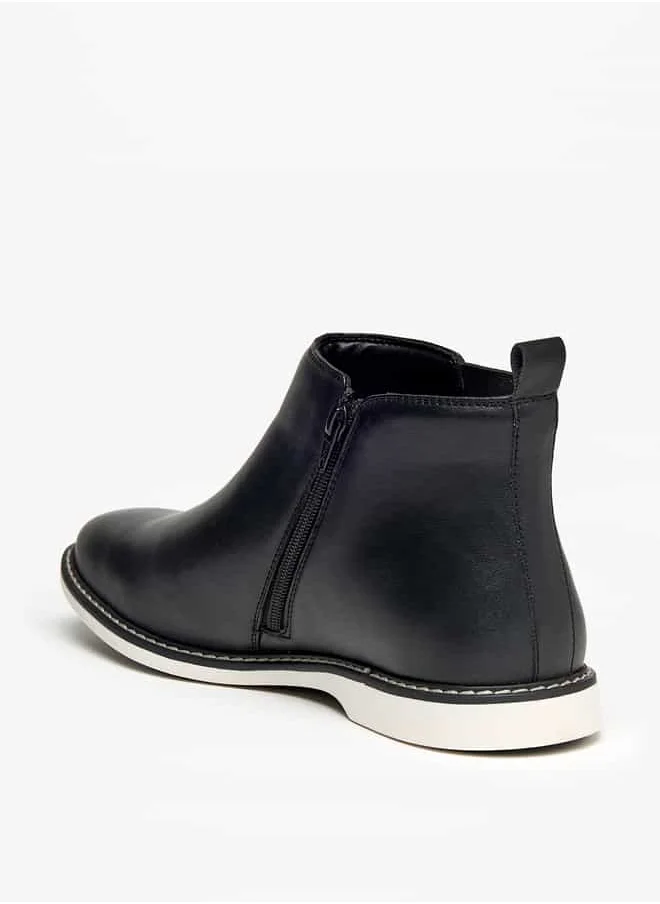 LBL by Shoexpress Men Solid Chelsea Boots with Gusset Detail and Zip Closure