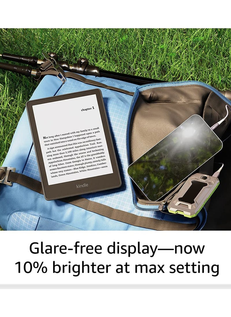 Kindle Paperwhite Signature Edition (32 GB) – With a 6.8" display, wireless charging, and auto-adjusting front light