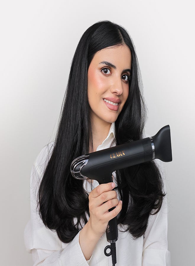 CLARA Powerful Blow Hairdryer With A Power Of Up To 2,000W Black - Image 3