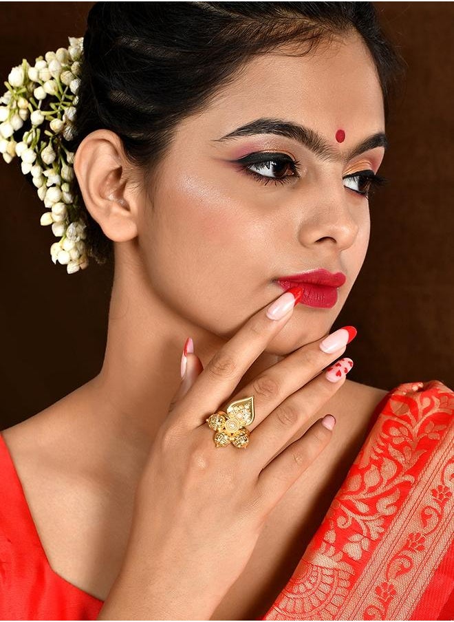 VOYLLA Aradhana Savi Ring  - Image 5