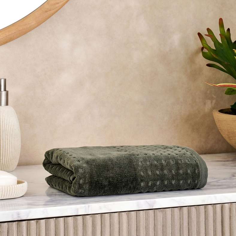 Pan Home Siesta Velour Hand Towel - Green - Image 1