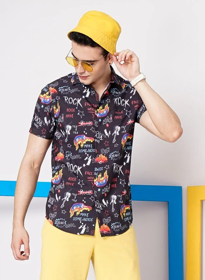 شركة المرآب الهندية Men Slim Fit Conversational Printed Half Sleeves Spread Collar Resort Wear Shirt