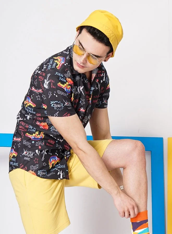شركة المرآب الهندية Men Slim Fit Conversational Printed Half Sleeves Spread Collar Resort Wear Shirt