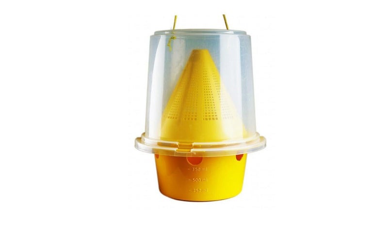 2 biological fly traps and 2 instant pheromone